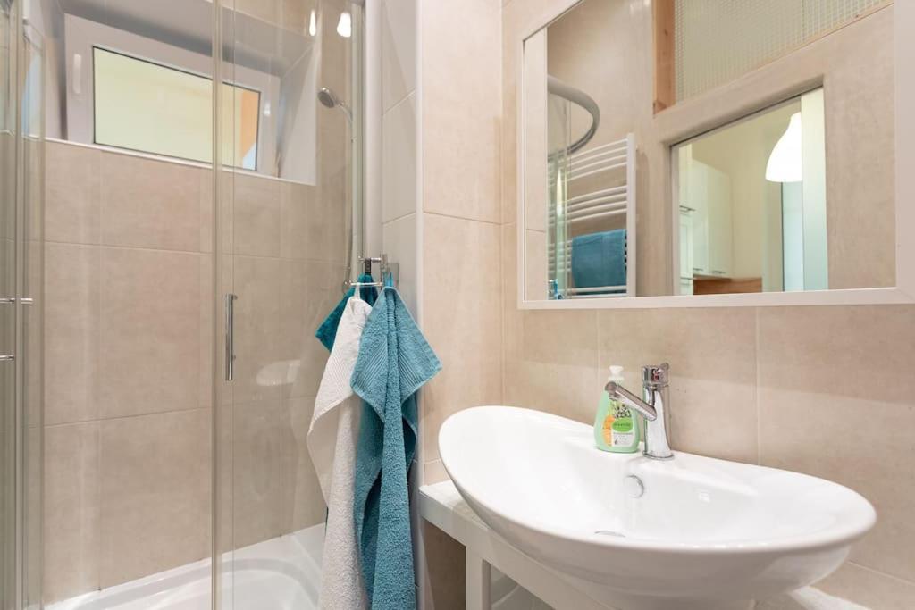 Danube Art Apartments Bécs Kültér fotó